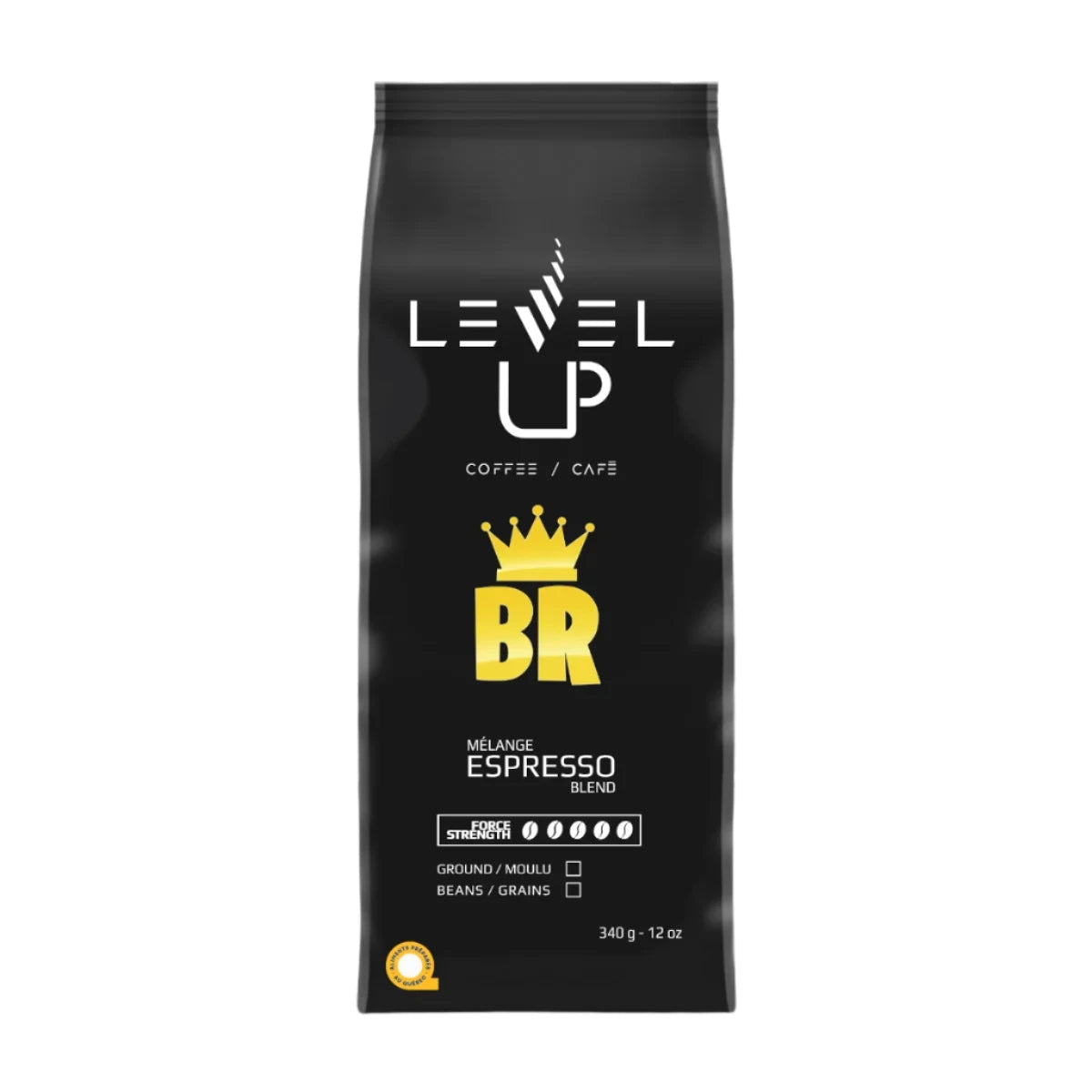 Café BR – Torréfaction foncée avec des notes de caramel et de chocolat, parfait pour espresso intense et infusion riche. Conçu pour les amateurs de gym, fitness, et ceux qui recherchent une énergie maximale avant un entraînement intense. Idéal comme pre-workout naturel ou pour démarrer la journée avec puissance. Torréfié au Québec avec expertise pour offrir un café audacieux et savoureux. / BR Coffee – Dark roast with caramel and chocolate notes, perfect for intense espresso and rich brews. Made for gym lov